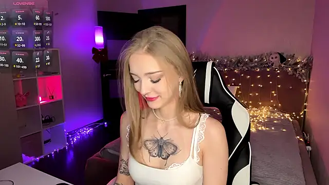 EvaPeace online show from January 2026 07:17:01 PM