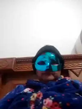 Honey-26 online show from December 2025 01:58:02 PM