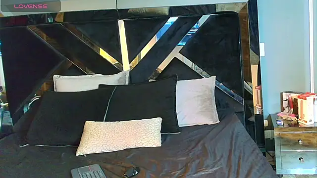 Adara Ferrara online show from May 2026 02:41:01 AM