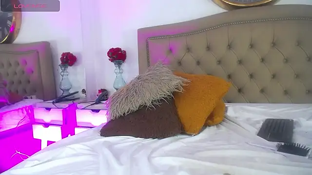 Snapshot of Adara_Ferrara chatting on February 2026 07:24:01 PM Adara Ferrara online show from February 2026 07:24:01 PM