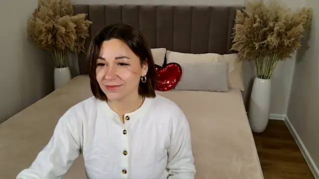 EdenSolis online show from November 2025 09:03:02 AM