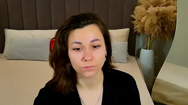 EdenSolis online show from April 2026 08:54:01 AM