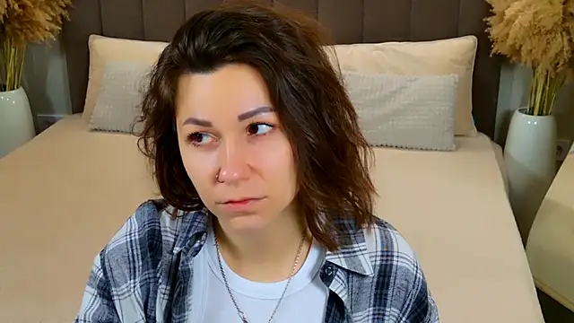 EdenSolis online show from March 2026 07:10:01 AM