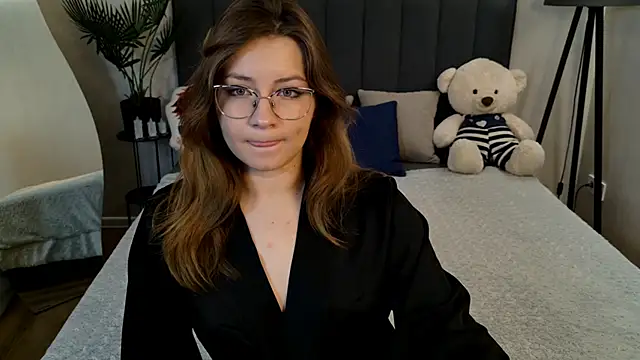 Snapshot of Briarx chatting on November 2025 08:01:02 PM Briarx online show from November 2025 08:01:02 PM