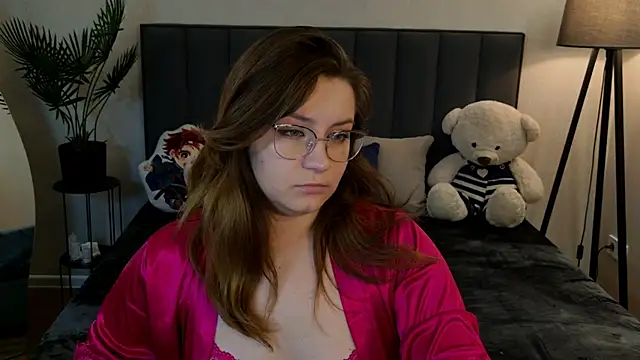 Snapshot of Briarx chatting on November 2025 09:30:02 PM Briarx online show from November 2025 09:30:02 PM