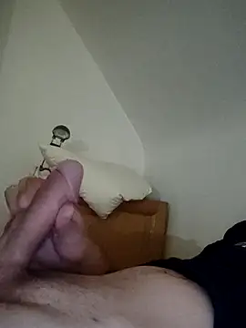 Alexszader36 online show from October 2025 09:26:02 PM