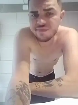 Alexszader36 online show from February 2026 11:43:02 AM