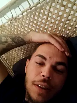 Alexszader36 online show from November 2025 09:40:02 PM