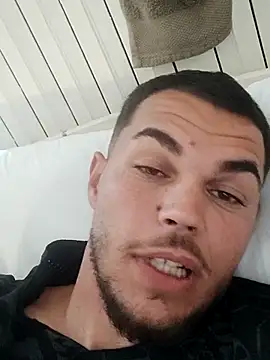 Alexszader36 online show from October 2025 03:32:02 PM