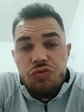 Alexszader36 online show from November 2025 07:24:02 PM