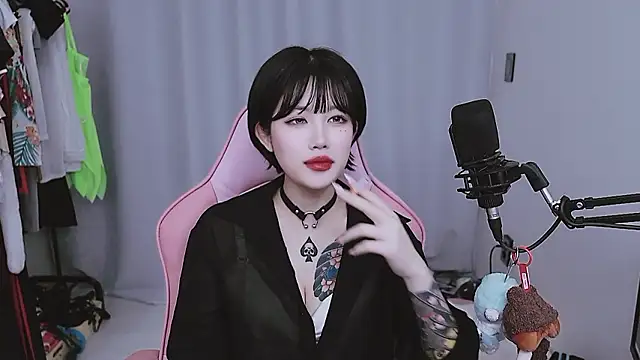 MISA 02 online show from April 2026 08:15:01 AM