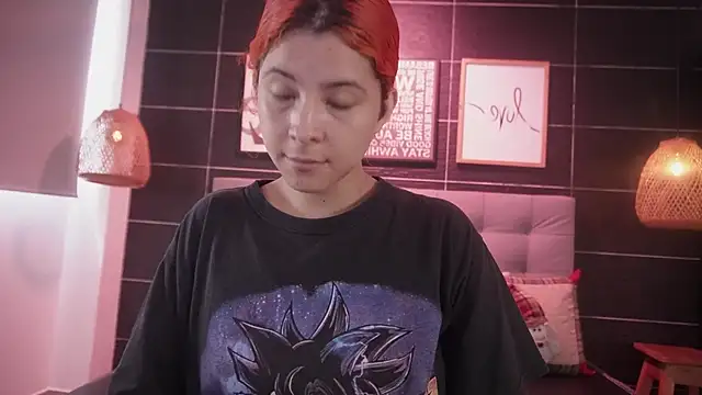 Thalia Karlson online show from January 2026 12:34:01 PM