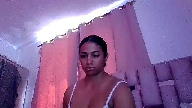 abby moss 2 online show from January 2026 07:08:01 PM