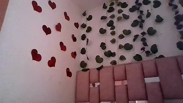 abby moss 2 online show from May 2026 12:44:01 PM