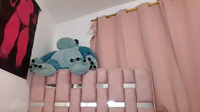 abby moss 2 online show from November 2025 05:07:01 AM