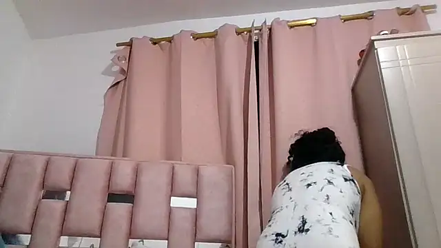 abby moss 2 online show from December 2025 05:30:02 AM