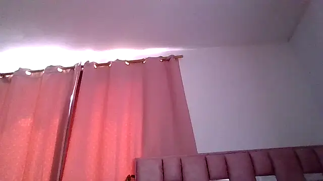 abby moss 2 online show from January 2026 05:06:01 PM