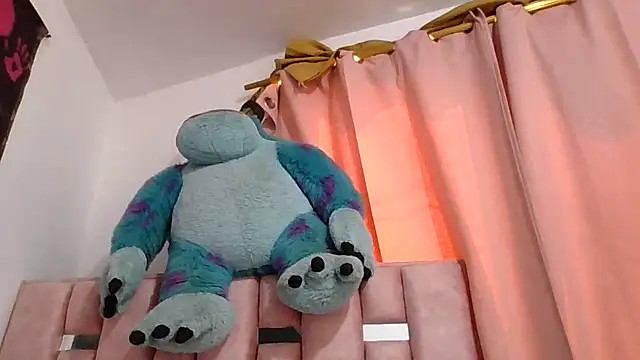 abby moss 2 online show from November 2025 02:44:02 PM