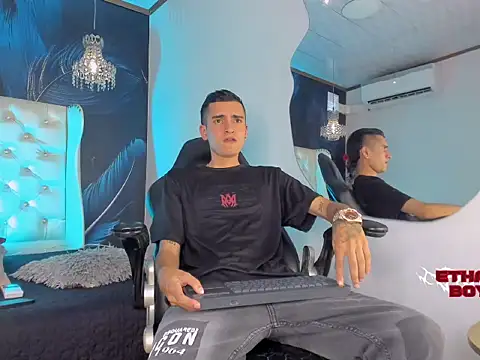 Ethan Boy  online show from February 2026 08:19:01 PM