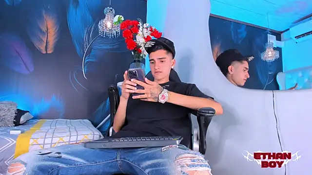 Ethan Boy  online show from December 2025 07:14:02 PM