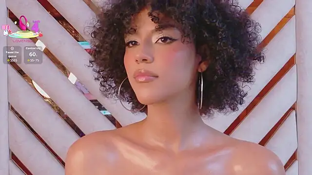 Snapshot of Lila-Rose chatting on February 2026 05:40:01 AM Lila-Rose online show from February 2026 05:40:01 AM