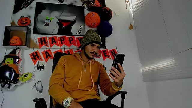 jhapsson wong online show from October 2025 02:27:01 PM