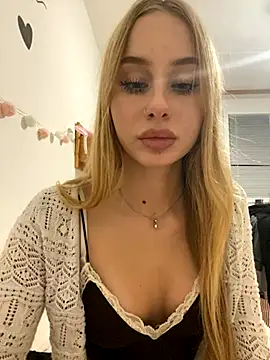 RemyStyles online show from November 2025 09:40:02 PM