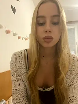 RemyStyles online show from December 2025 08:32:02 PM