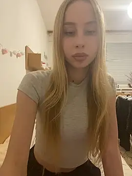 RemyStyles online show from January 2026 08:01:01 PM