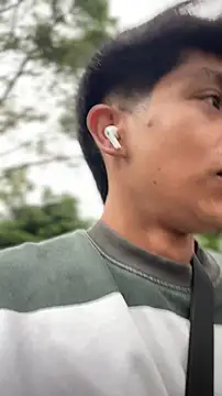 Jacovo2002 online show from October 2025 07:03:02 PM