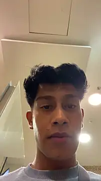 Jacovo2002 online show from April 2026 10:00:01 PM