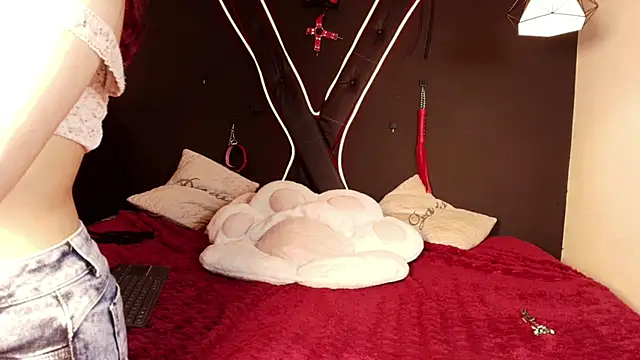 cookie bit online show from April 2026 10:49:01 PM