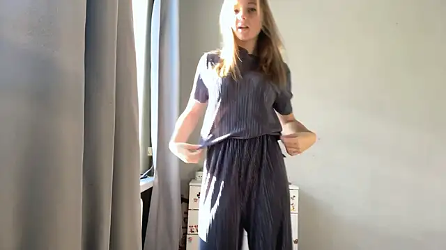  petaI online show from October 2025 06:02:02 AM