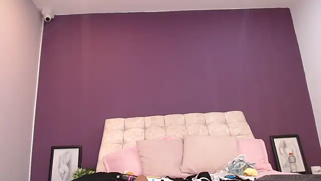 Valerii Mariin online show from November 2025 08:31:02 PM