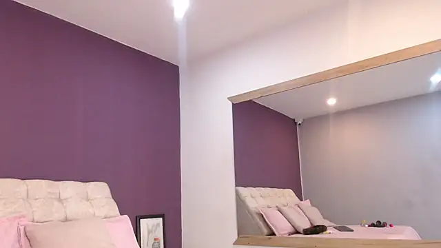 Valerii Mariin online show from November 2025 07:36:01 PM