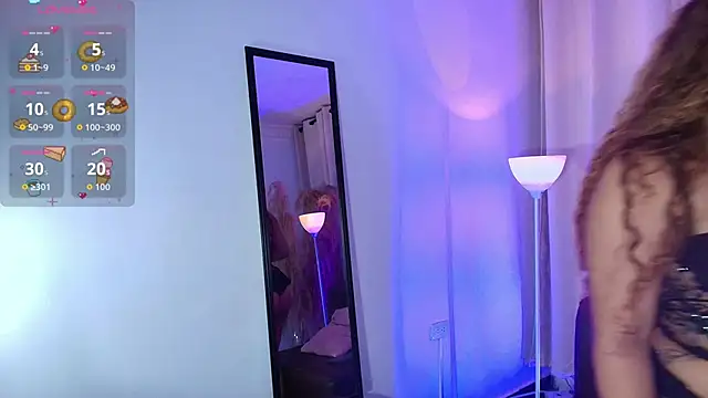 Snapshot of Luna_Vex chatting on November 2025 03:28:02 AM Luna Vex online show from November 2025 03:28:02 AM