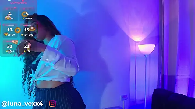 Snapshot of Luna_Vex chatting on December 2025 03:16:01 AM Luna Vex online show from December 2025 03:16:01 AM