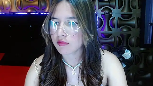 tinibunny online show from November 2025 08:01:02 PM