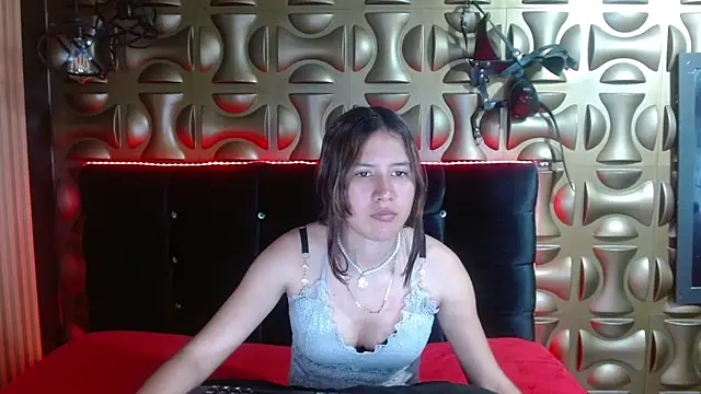 tinibunny online show from November 2025 06:55:02 PM