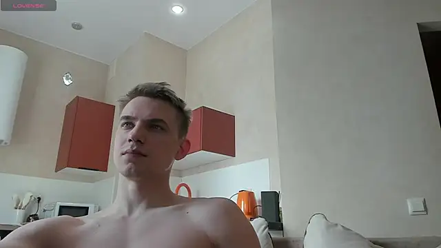 MIKE GOD19 online show from April 2026 06:40:02 AM