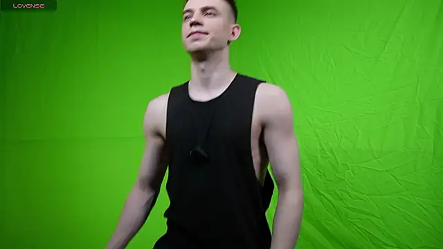 MIKE GOD19 online show from March 2026 05:58:01 PM