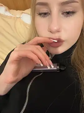 Snapshot of JudithCarly chatting on November 2025 06:01:02 PM JudithCarly online show from November 2025 06:01:02 PM