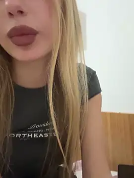 Snapshot of JudithCarly chatting on December 2025 08:04:02 PM JudithCarly online show from December 2025 08:04:02 PM