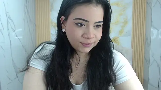 Snapshot of Scarlettt_s chatting on November 2025 08:13:02 PM Scarlettt s online show from November 2025 08:13:02 PM