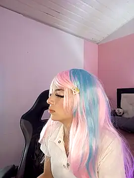 Barbieteeen online show from February 2026 06:26:01 AM