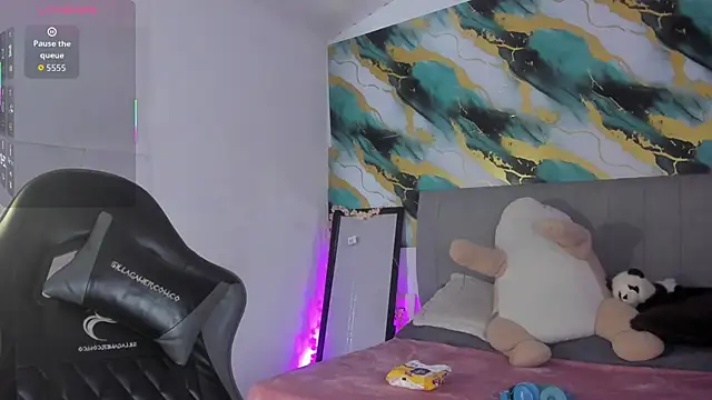 Barbieteeen online show from January 2026 05:00:02 AM