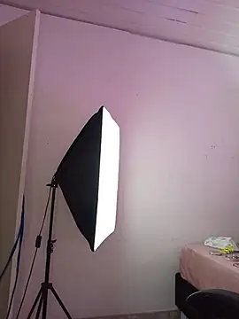 Barbieteeen online show from March 2026 05:32:01 AM