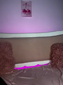 Swweet Miia1 online show from March 2026 07:21:02 PM