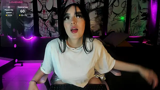 bubble  angel   online show from October 2025 11:29:02 AM