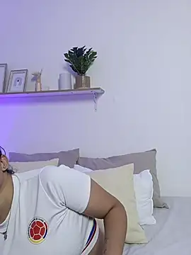 shainadavis online show from March 2026 03:11:02 AM